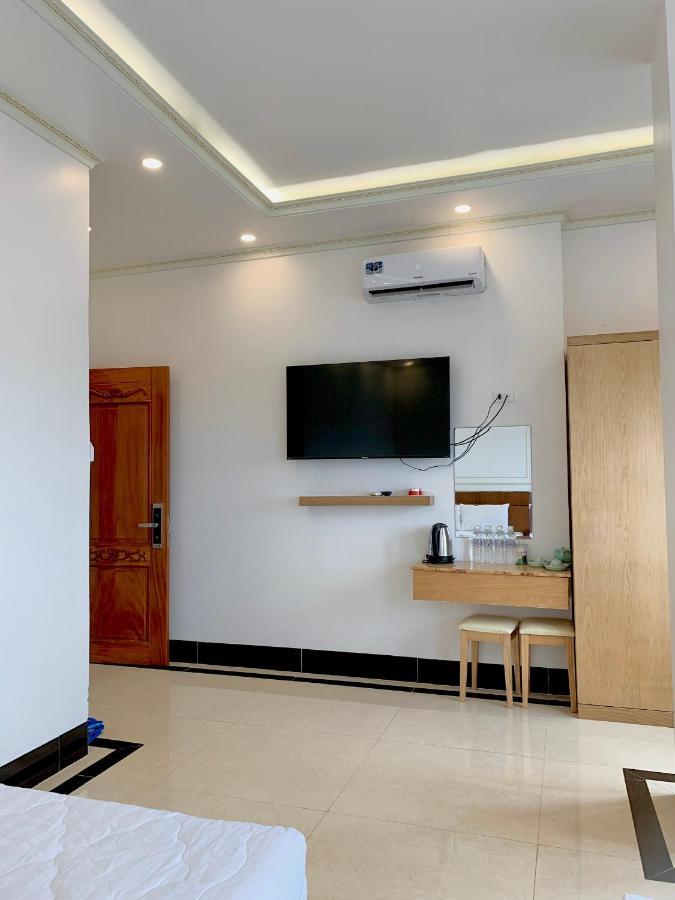 Phung Hoang Vu Hotel Bac Lieu Buitenkant foto